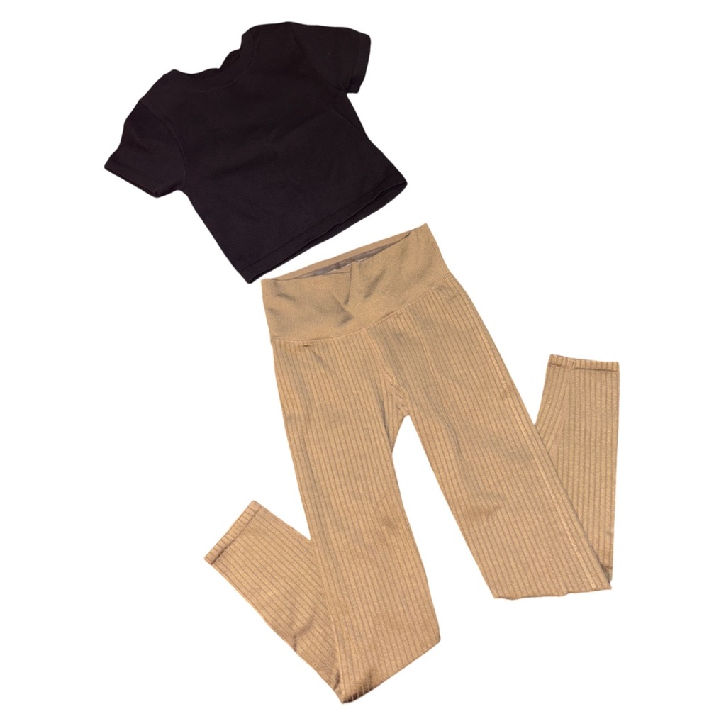 Kids Tan Ribbed Leggings brand Good American